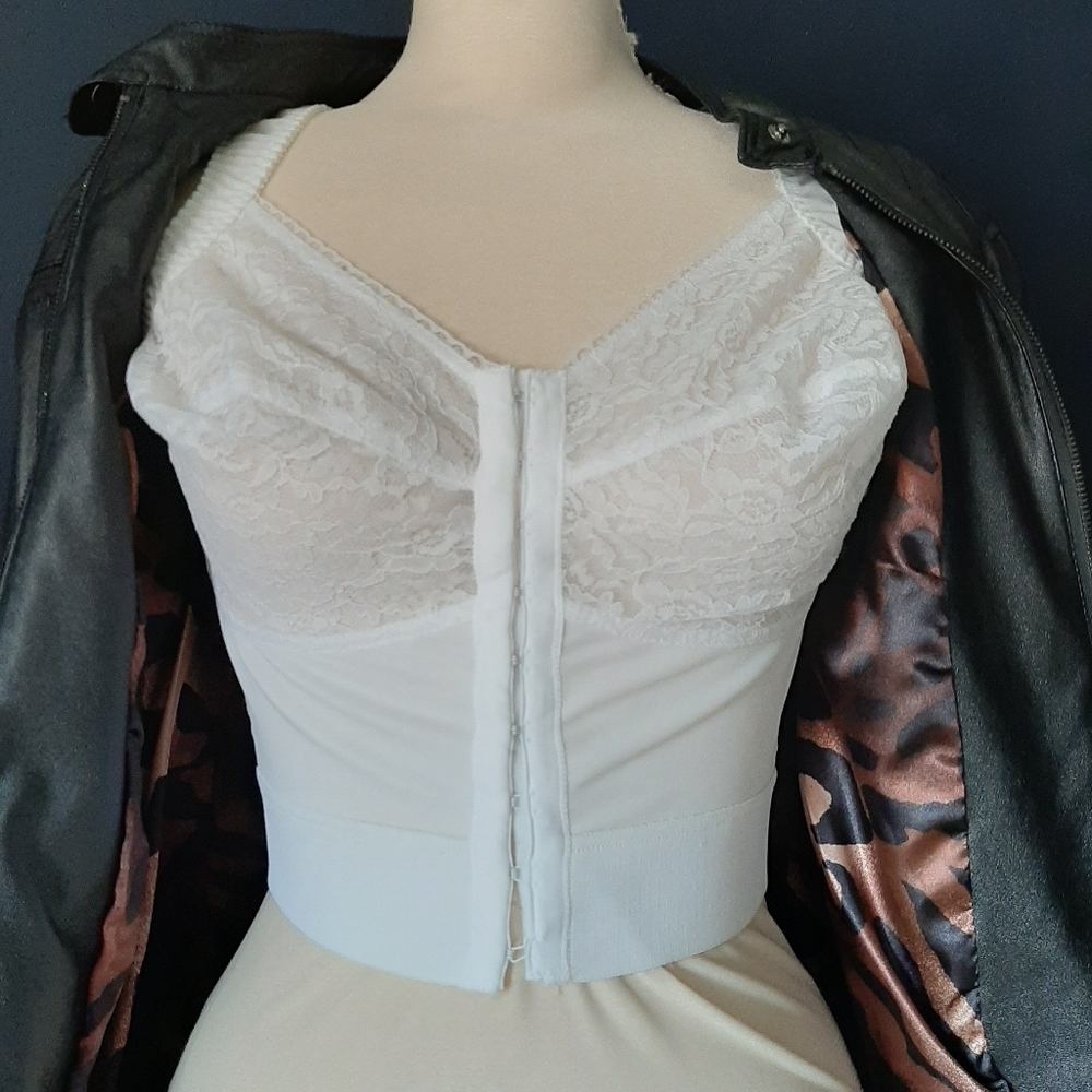 Vintage style bustier from grenier - Picture 2 of 5